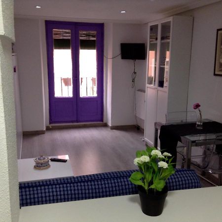 S42 Estudio En Madrid Centro Con Wifi Luaran gambar