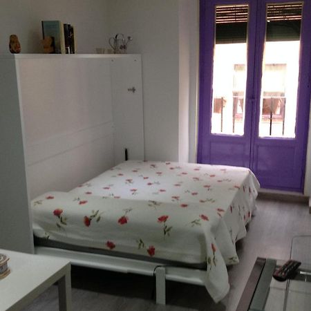 S42 Estudio En Madrid Centro Con Wifi Luaran gambar